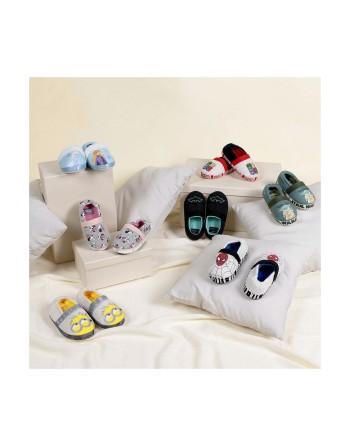 Zapatillas de Estar por Casa The Avengers Gris claro