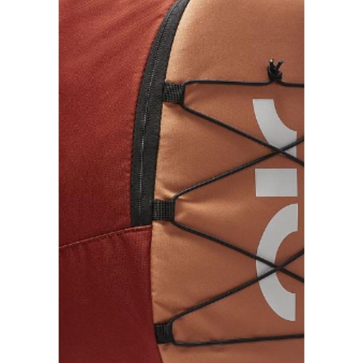 Lässiger Rucksack Nike BKPK DV6246 832 Granatrot