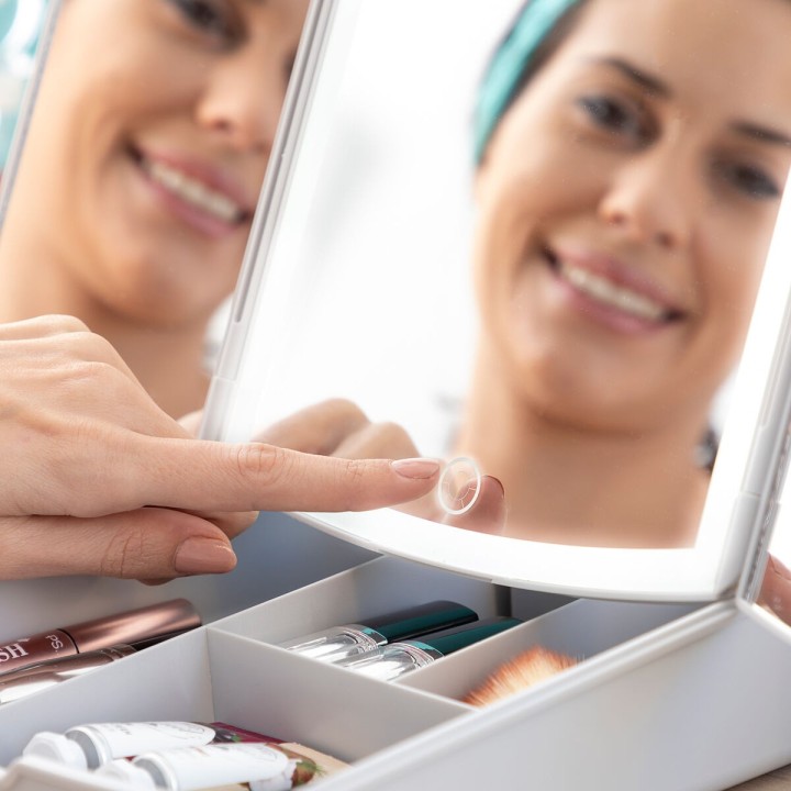 3-i-1 sammenklappeligt LED-spejl med makeup-organiser Panomir InnovaGoods
