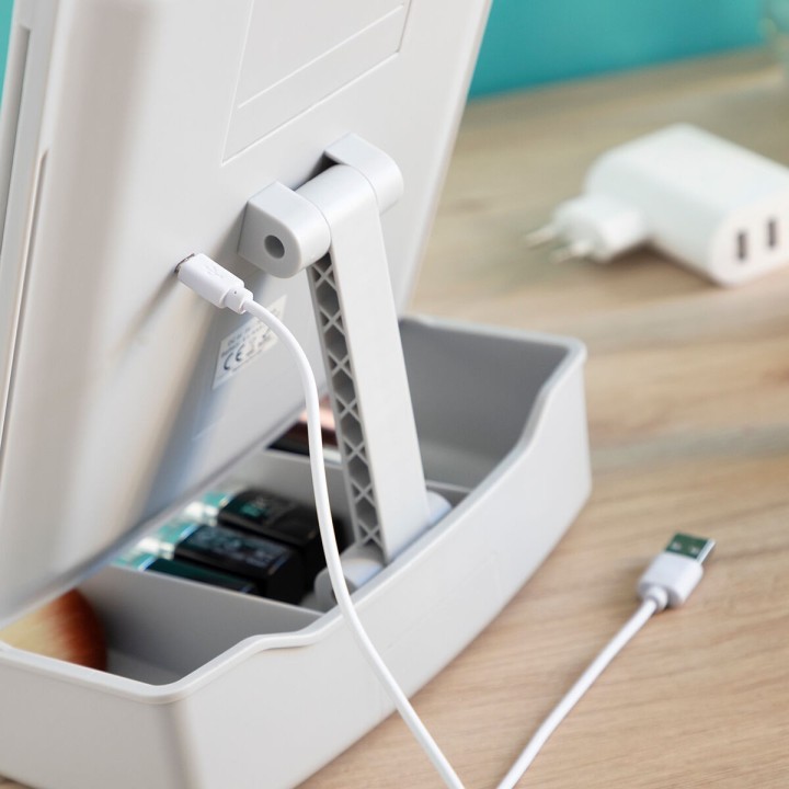 3-i-1 sammenklappeligt LED-spejl med makeup-organiser Panomir InnovaGoods