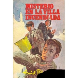 Misterio en la villa incendiada