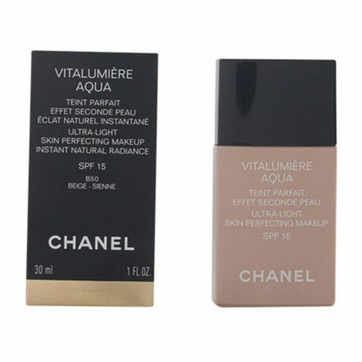 Flydende makeup foundation Vitalumière Aqua Chanel