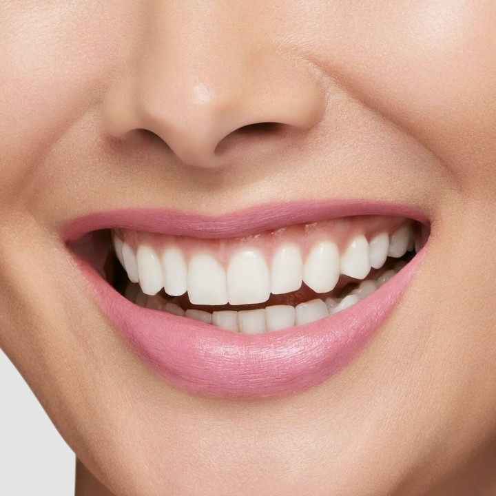 Barra de labios Shiseido Technosatin 3,3 g Nº 407
