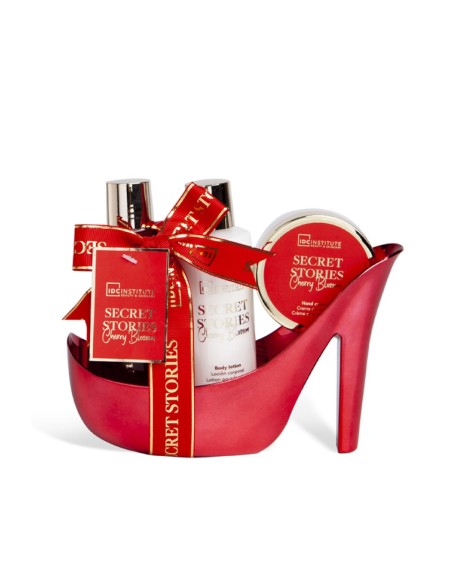 Set de higiene IDC Institute Secret Stories - Cherry Blossom Zapato Rojo 4 Piezas