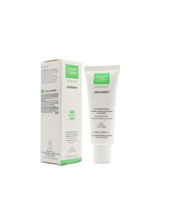 Anti-Defekt Behandling Martiderm Acniover Cicavent 40 ml
