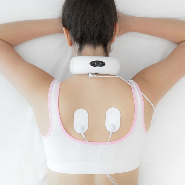 Elektromagnetisk massageapparat til nakke og ryg Calmagner InnovaGoods