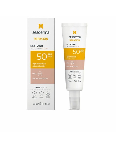Solbeskyttelse med farve Sesderma REPASKIN Spf 50 50 ml Silkeagtig