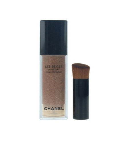 Fluid Makeup Basis Les Beiges Eau de Teint Chanel